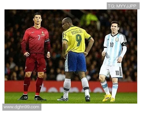 足球场上的璀璨星辰那些有名字的足球明星背后的故事与传奇