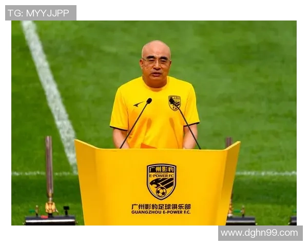 足球明星投票格言图片分享激励你我共创足球梦想的力量与激情