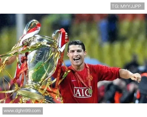 足球明星成名之路揭秘从青涩少年到世界巨星的成长历程