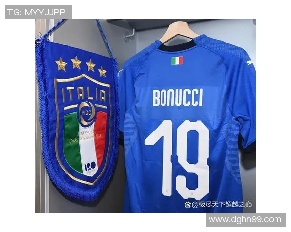 足球明星收纳盒让你的球迷生活更有趣味与便利,尽享收藏乐趣与激情回忆 足球明星收纳盒让你的球迷生活更有趣味与便利,尽享收藏乐趣与激情回忆