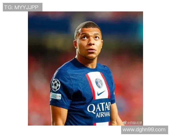 足球明星球员头像的魅力与风采展现全球足球文化的独特魅力与激情 足球明星球员头像的魅力与风采展现全球足球文化的独特魅力与激情