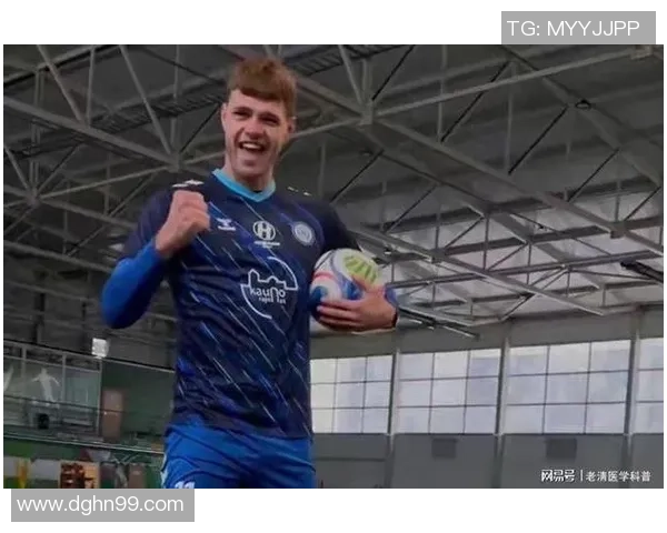 足球明星萨达赫的传奇之路与辉煌成就探秘